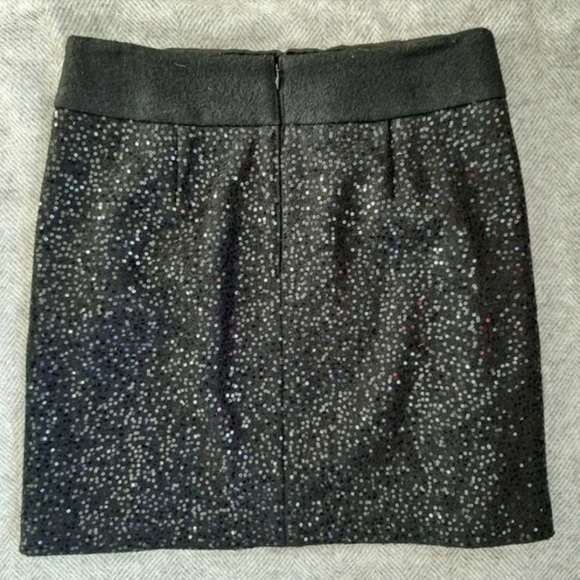 LOFT Black Sparkley Mini Skirt sequins Pockets party New Years Christmas - Picture 3 of 5